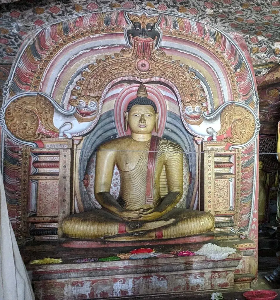 Sri Lanka Dambulla grot tempel Boeddha beeld